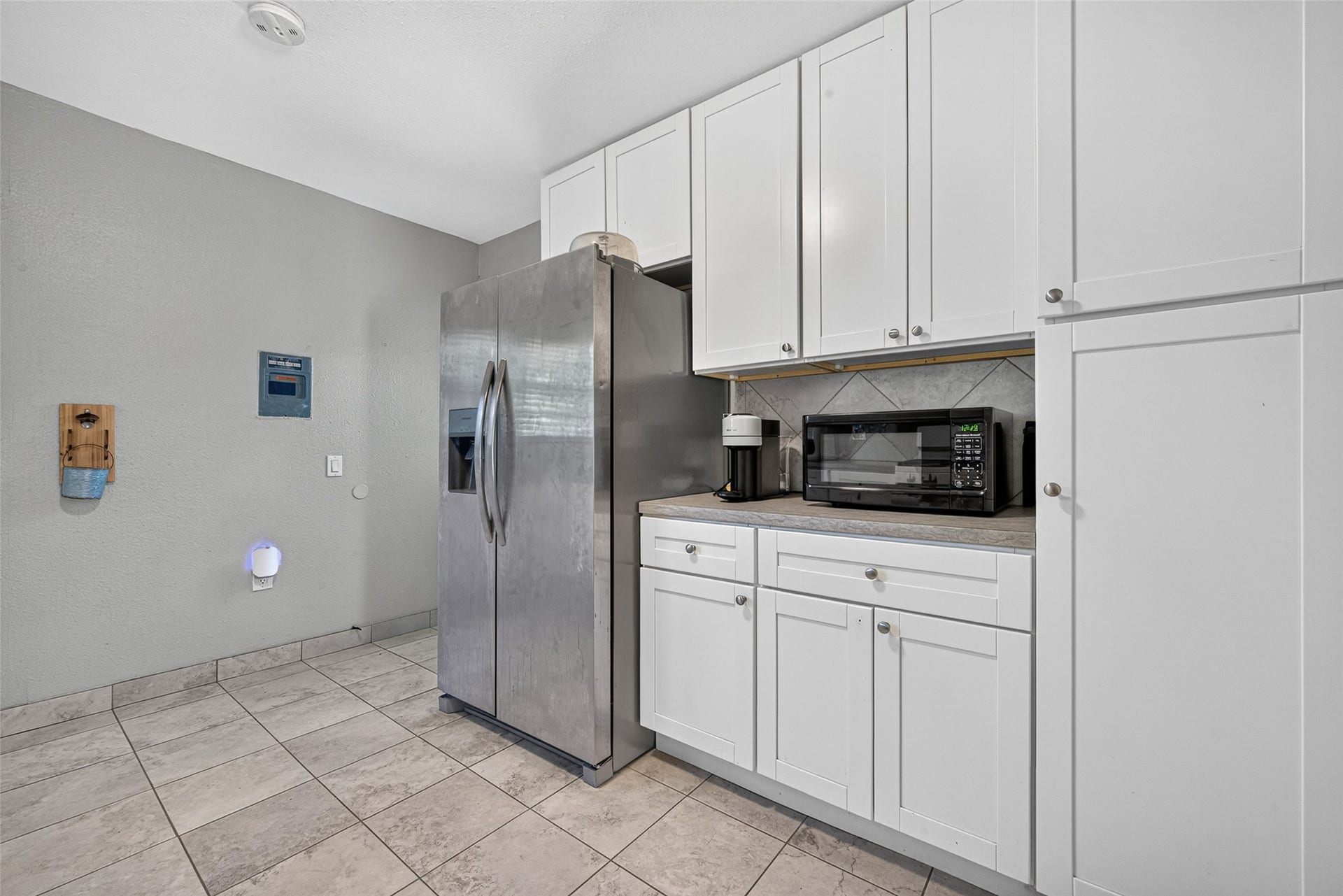8125 Barkley Street, Houston, TX 77017 8125 Barkley Street, Houston, TX 77017