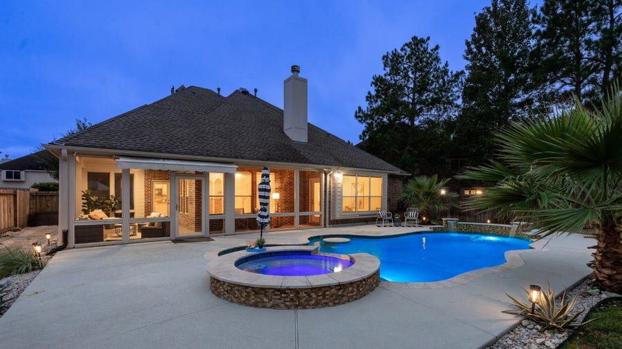 Property photo for 307 Arbor Ridge Lane, Conroe, TX