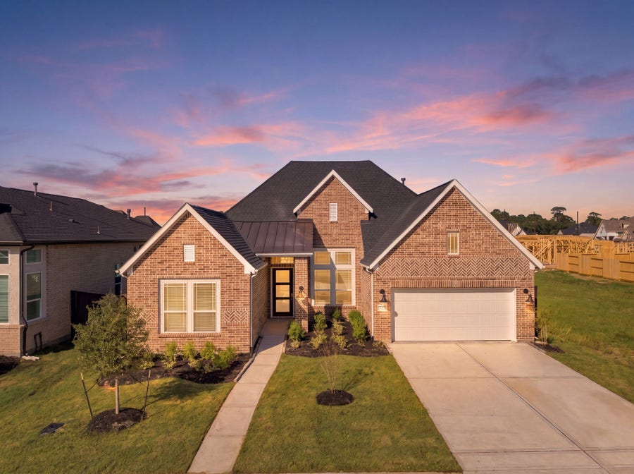 Property photo for 12214 Warbler Drive, Mont Belvieu, TX