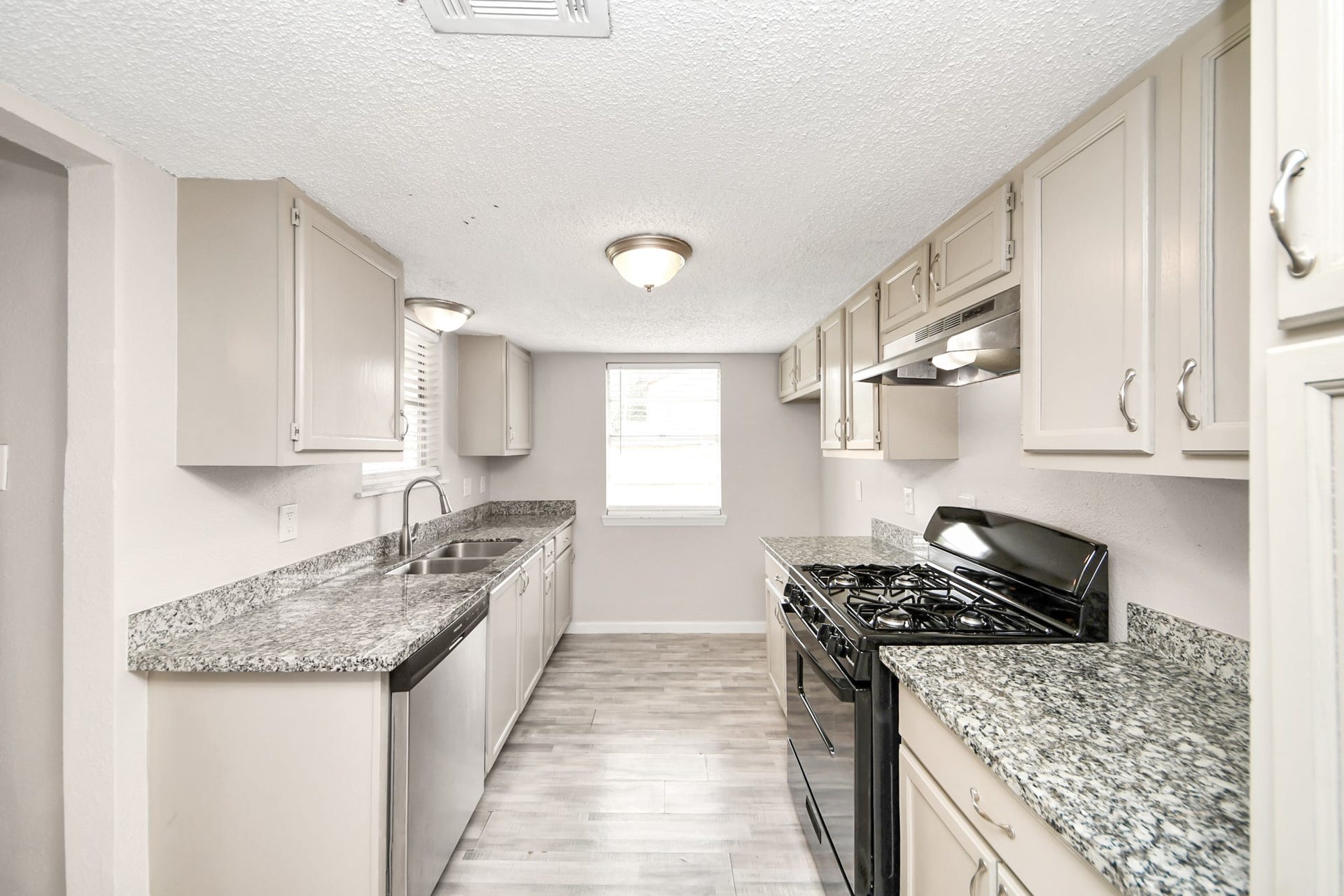 8622 Valley Meadow Drive, Houston, TX 77078