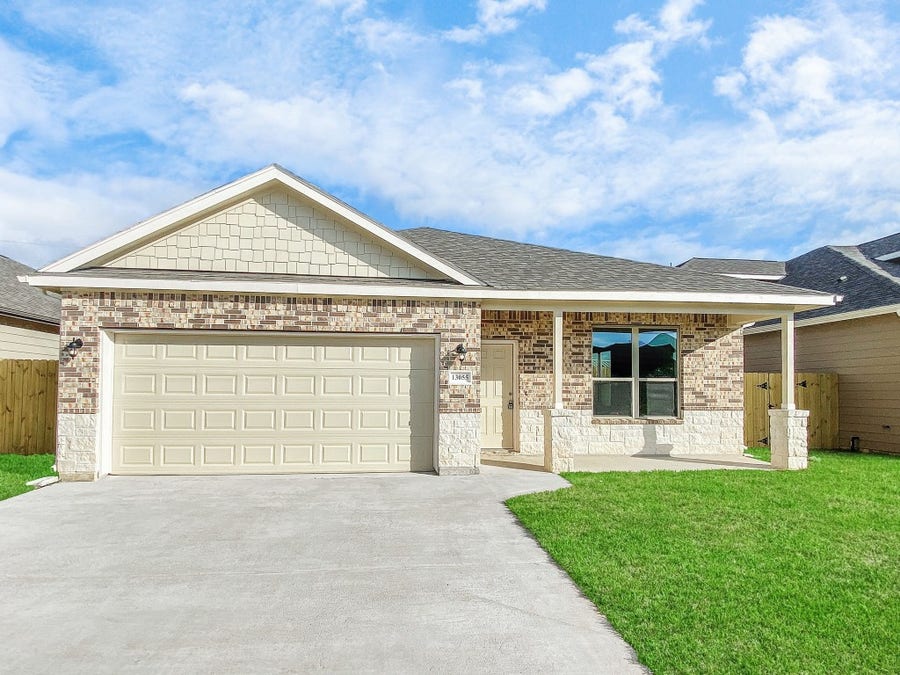 Property photo for 13055 Clearview Drive, Willis, TX
