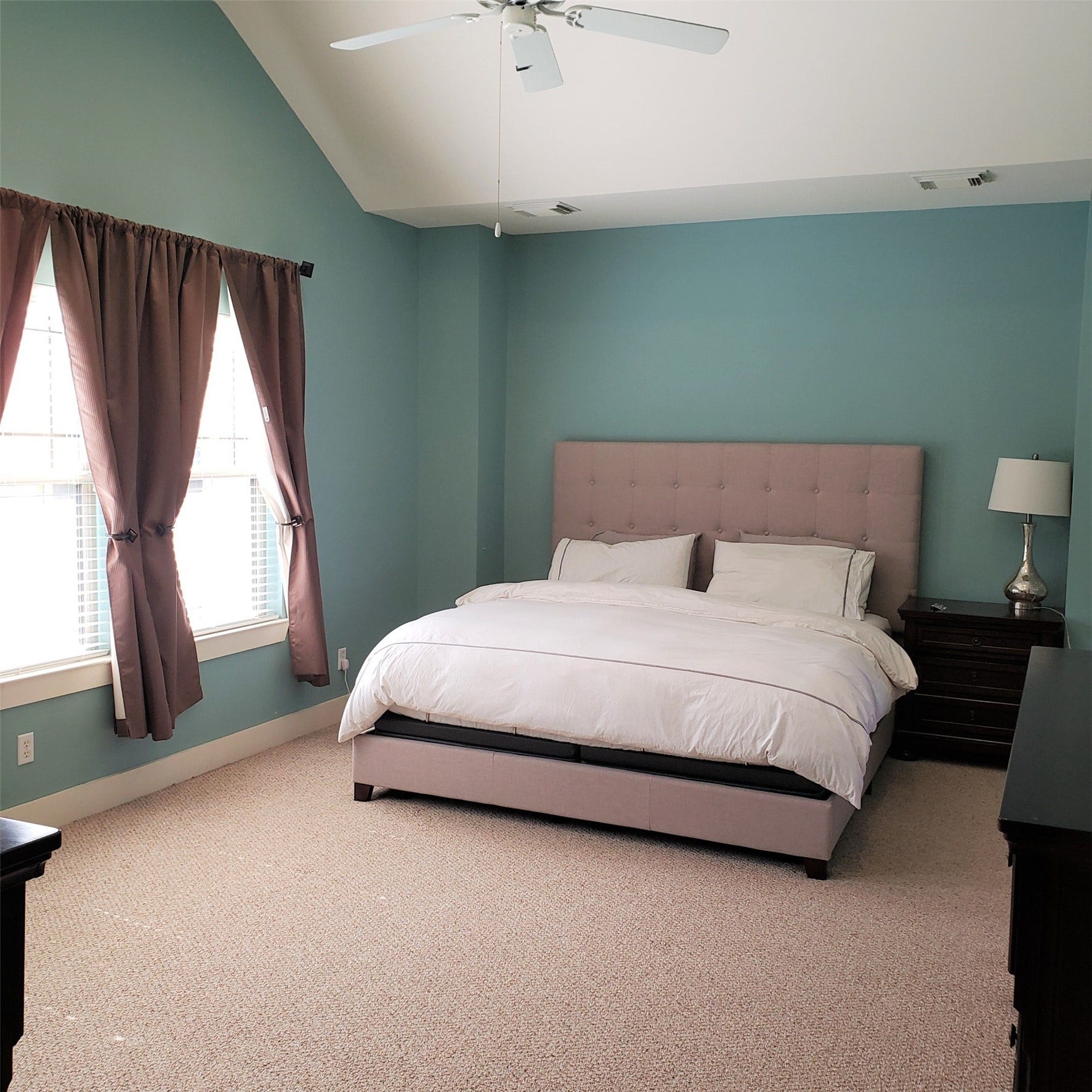 4517 Feagan Street, #B, Houston, TX 77007 4517 Feagan Street, #B, Houston, TX 77007