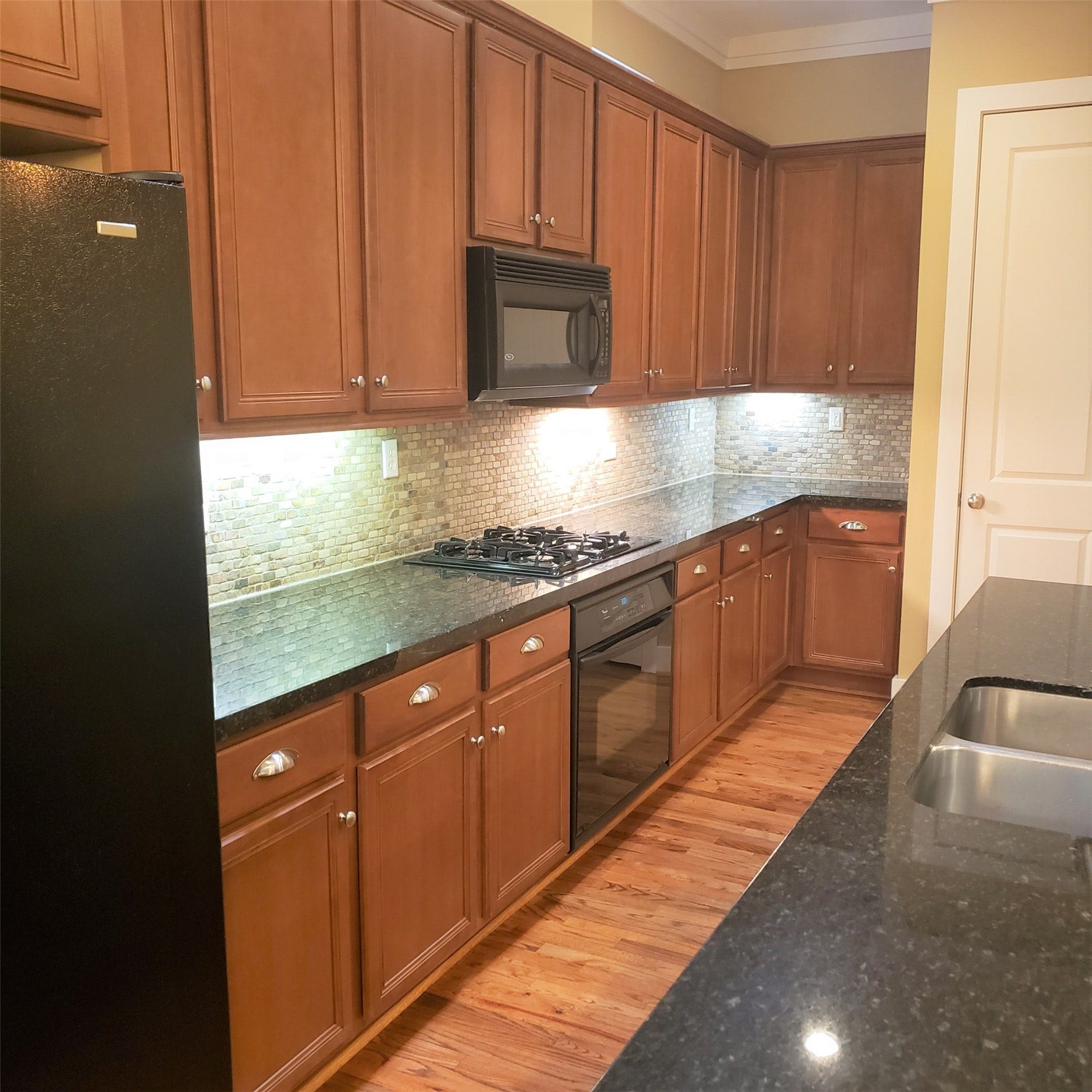 4517 Feagan Street, #B, Houston, TX 77007 4517 Feagan Street, #B, Houston, TX 77007