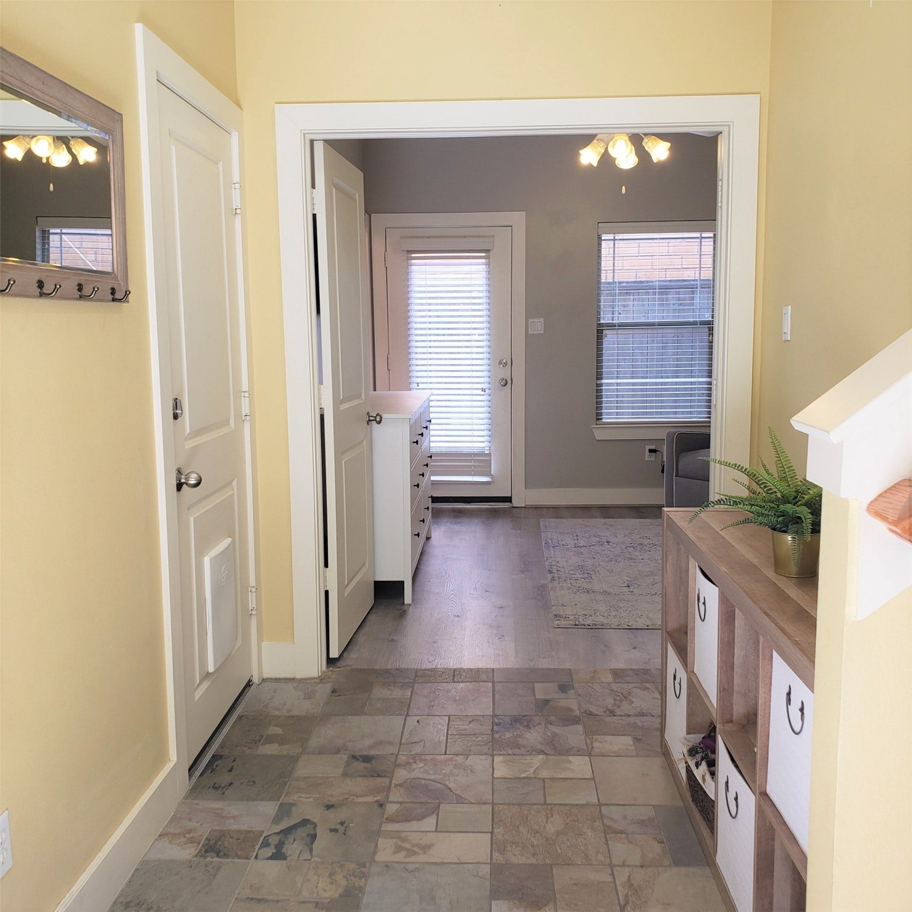 4517 Feagan Street, #B, Houston, TX 77007 4517 Feagan Street, #B, Houston, TX 77007