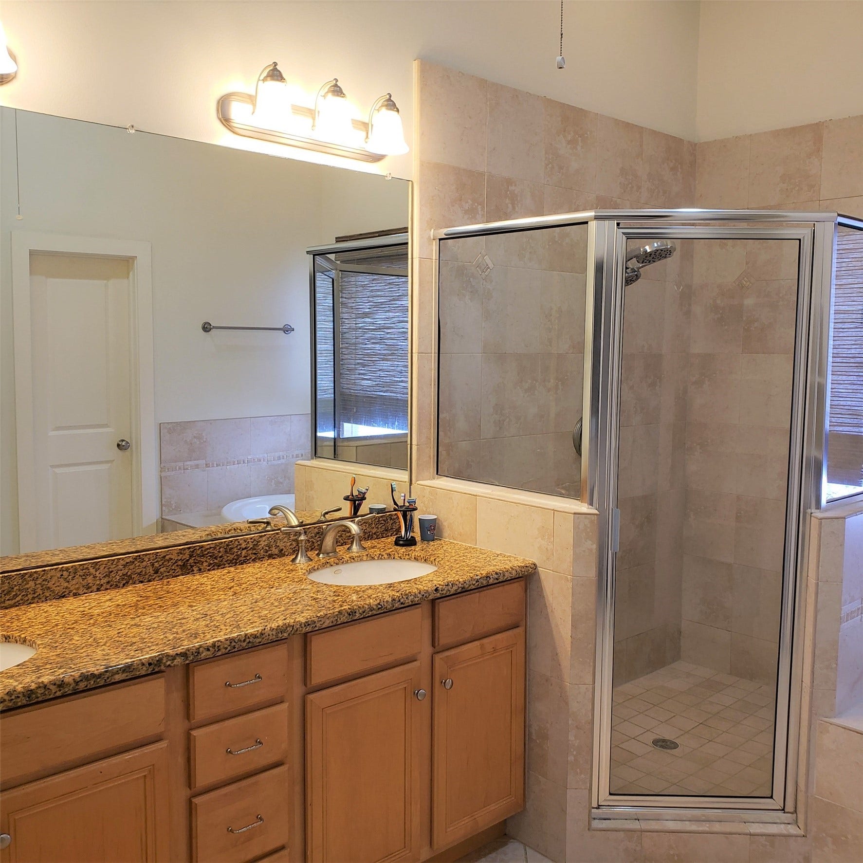 4517 Feagan Street, #B, Houston, TX 77007 4517 Feagan Street, #B, Houston, TX 77007