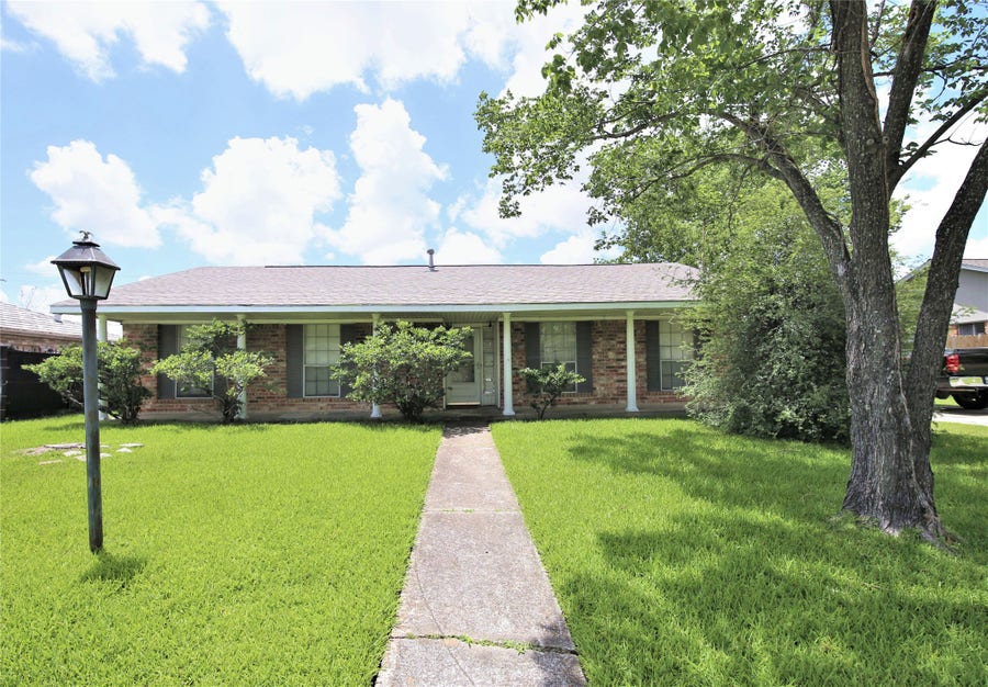 Property photo for 938 Greatwood Drive, Houston, TX