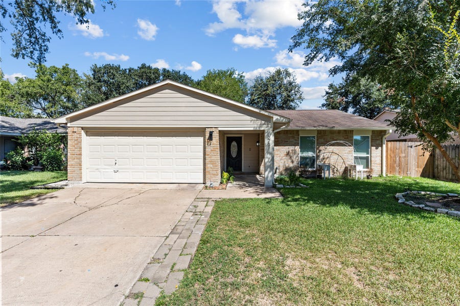 Property photo for 6731 Blue Ridge Drive, Richmond, TX