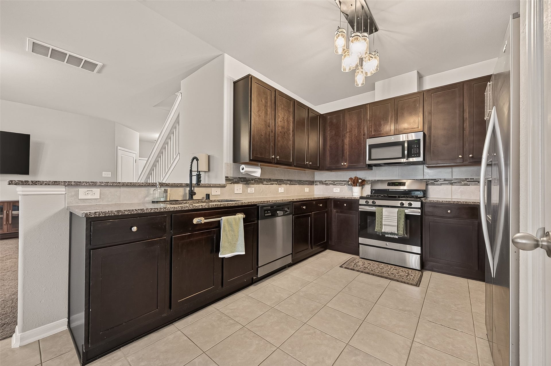 8 Desert Sun Court, Manvel, TX 77578 8 Desert Sun Court, Manvel, TX 77578