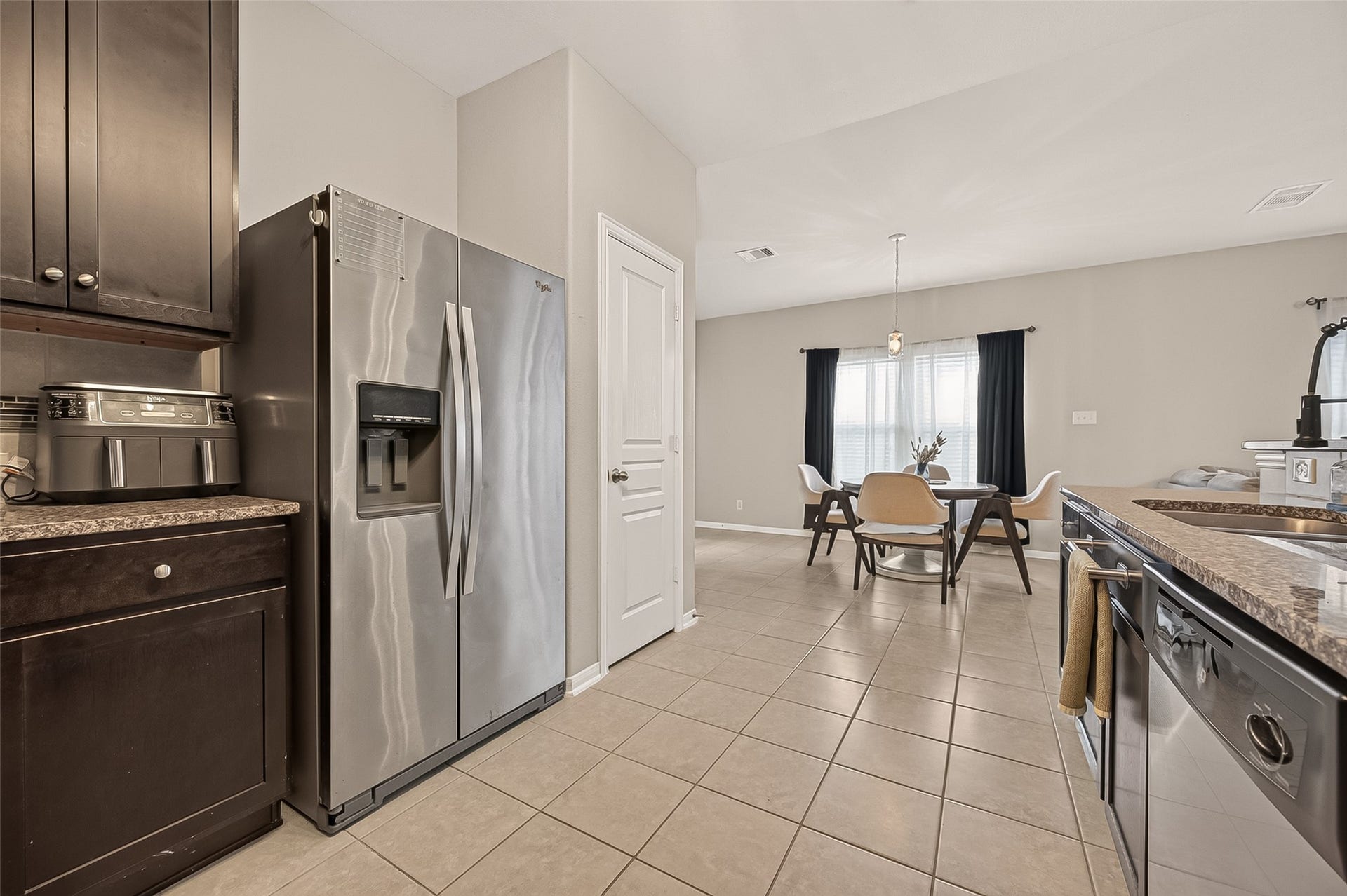 8 Desert Sun Court, Manvel, TX 77578 8 Desert Sun Court, Manvel, TX 77578