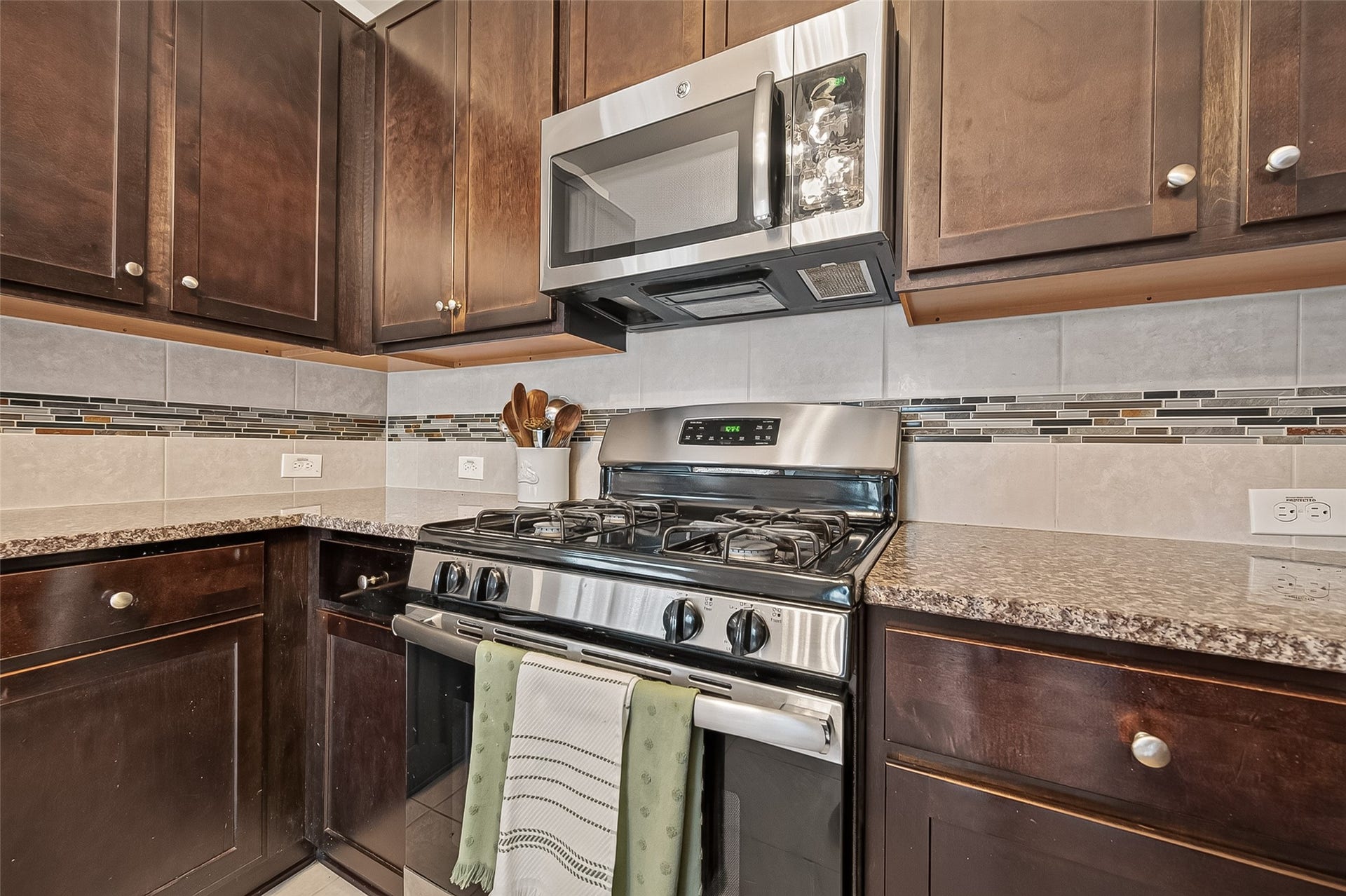 8 Desert Sun Court, Manvel, TX 77578 8 Desert Sun Court, Manvel, TX 77578