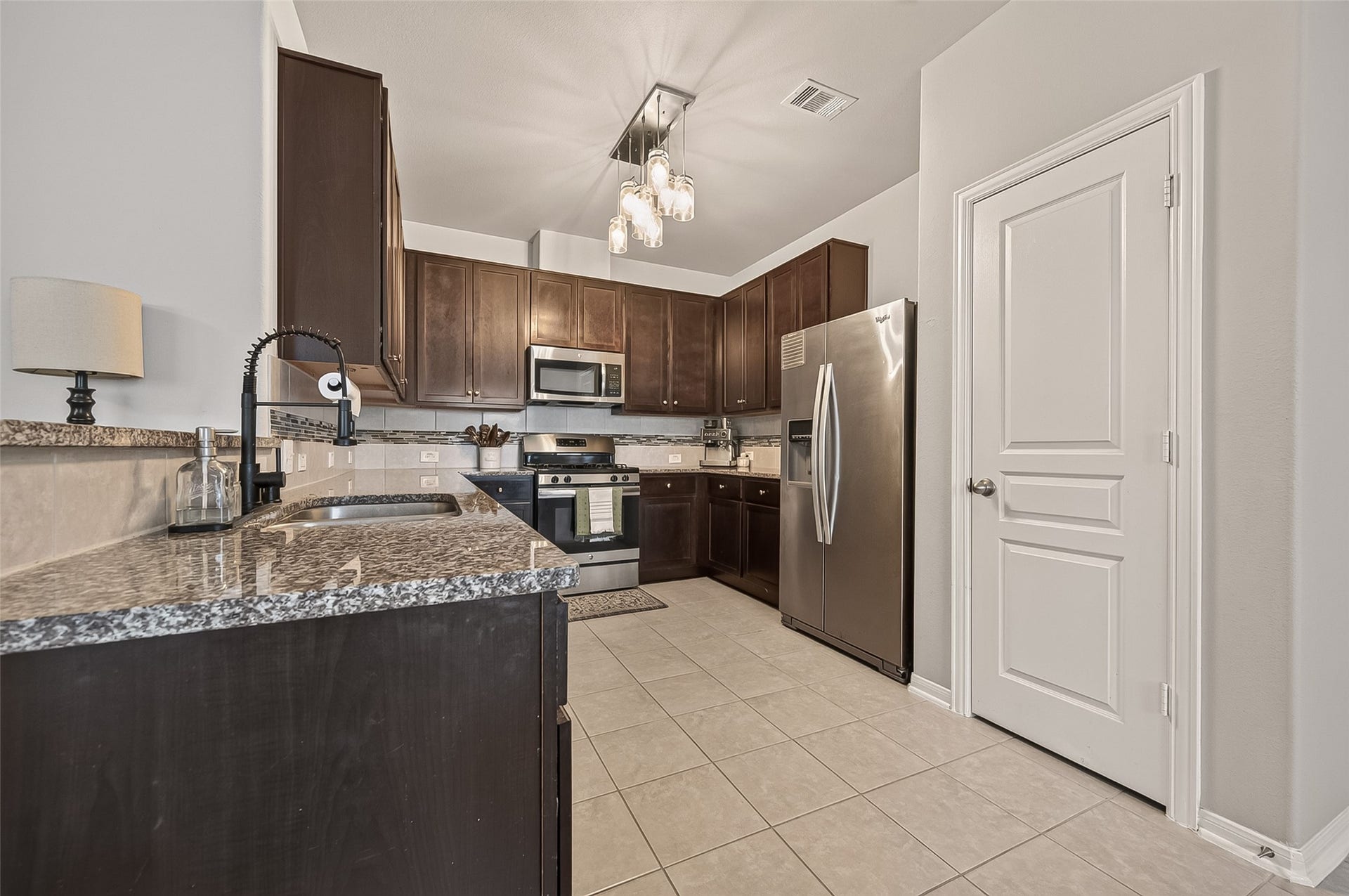 8 Desert Sun Court, Manvel, TX 77578 8 Desert Sun Court, Manvel, TX 77578
