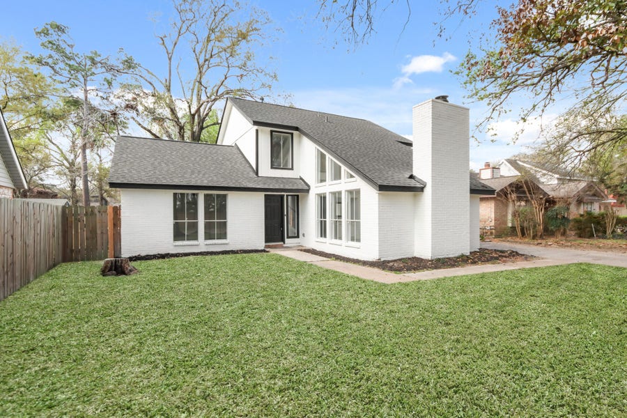 Property photo for 19431 Enchanted Oaks Drive, Spring, TX