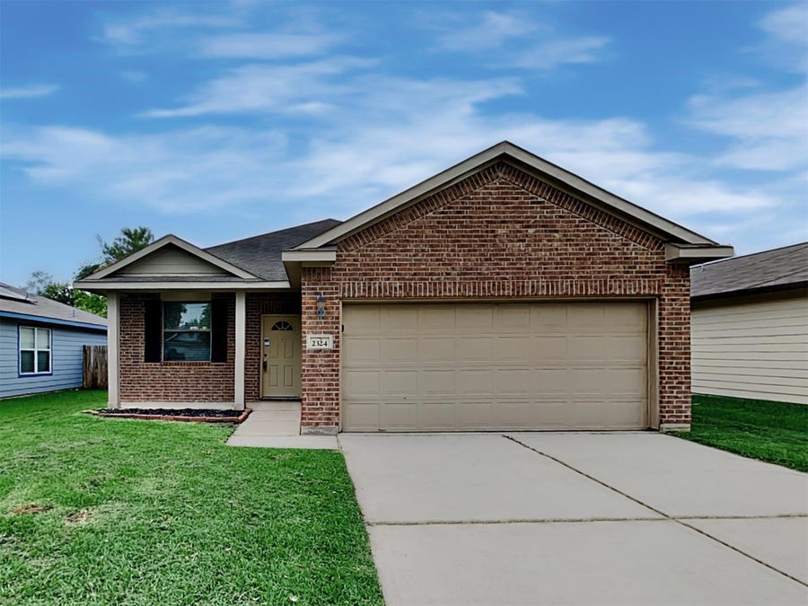 Property photo for 2324 Shady Tree Lane, Conroe, TX