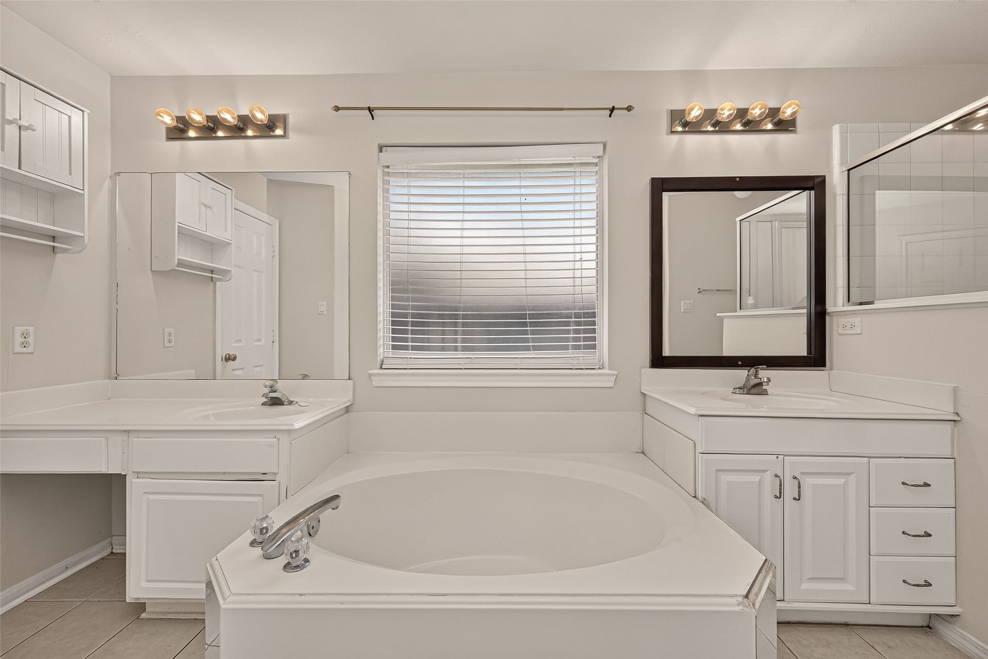 11107 Creekline Meadow Court, Cypress, TX 77429 11107 Creekline Meadow Court, Cypress, TX 77429