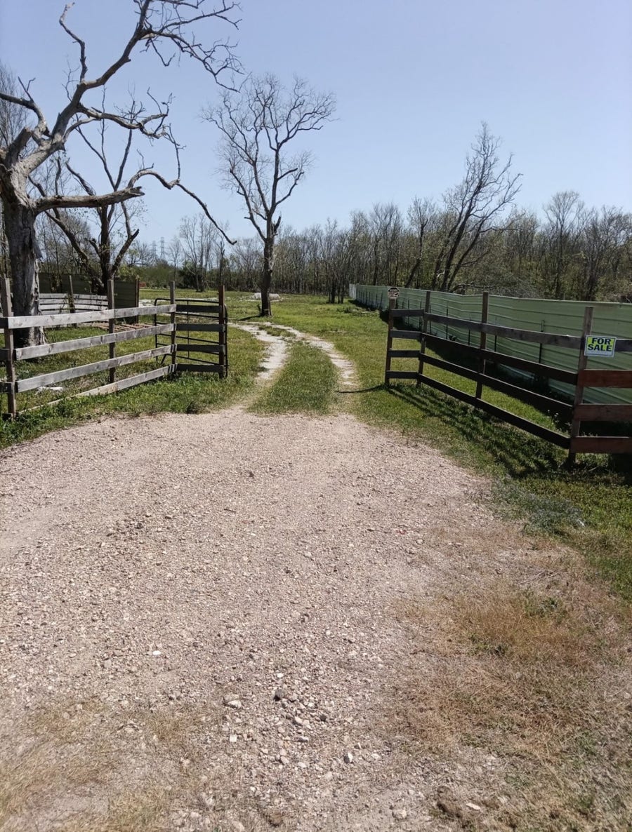 Property photo for 3615 Austin Lane, Freeport, TX