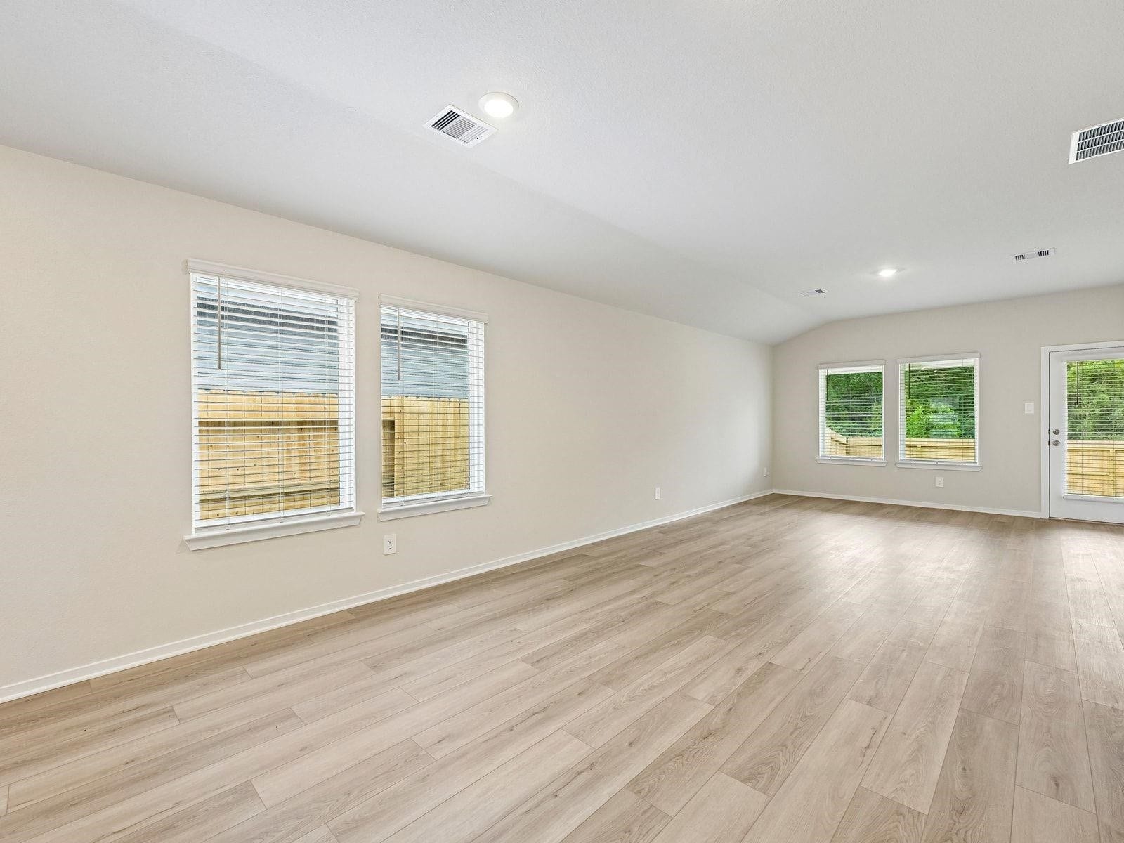 383 Sunrise Ranch Drive, Conroe, TX 77316 383 Sunrise Ranch Drive, Conroe, TX 77316