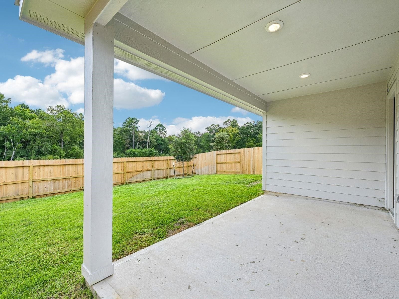383 Sunrise Ranch Drive, Conroe, TX 77316 383 Sunrise Ranch Drive, Conroe, TX 77316