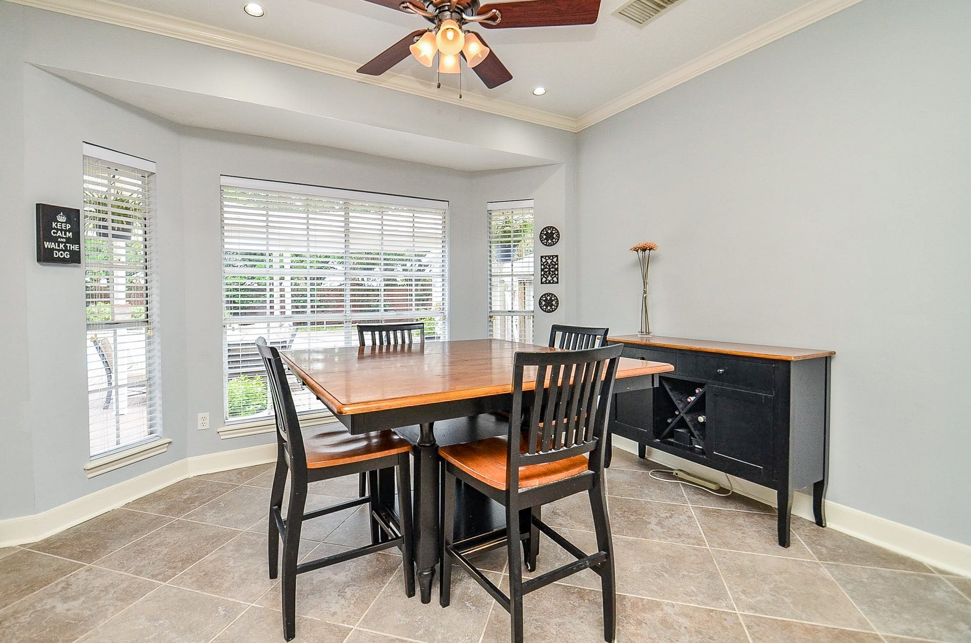 Breakfast Nook
