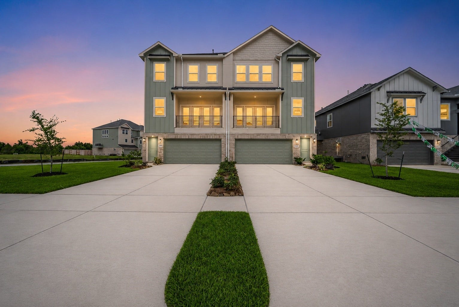 20650 Dynamic Court, Humble, TX 77338 Welcome to Townsen Landing, where modern design meets everyday convenience. This stylish 3-story townhome features 4 bedrooms, 3 full baths, and a 2+ car garage on an oversized cul-de-sac lot. The second-floor living space steals the show with an open-concept layout that seamlessly connects the family room, dining area, and entertainer's kitchen, perfect for hosting friends, weekend brunches, or cozy nights in.