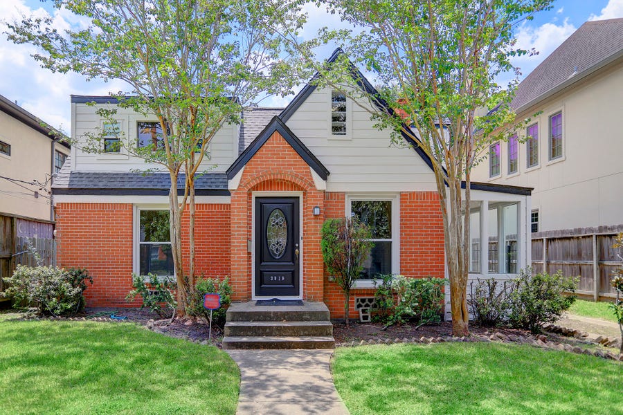 Property photo for 3919 Amherst Street, West University Place, TX