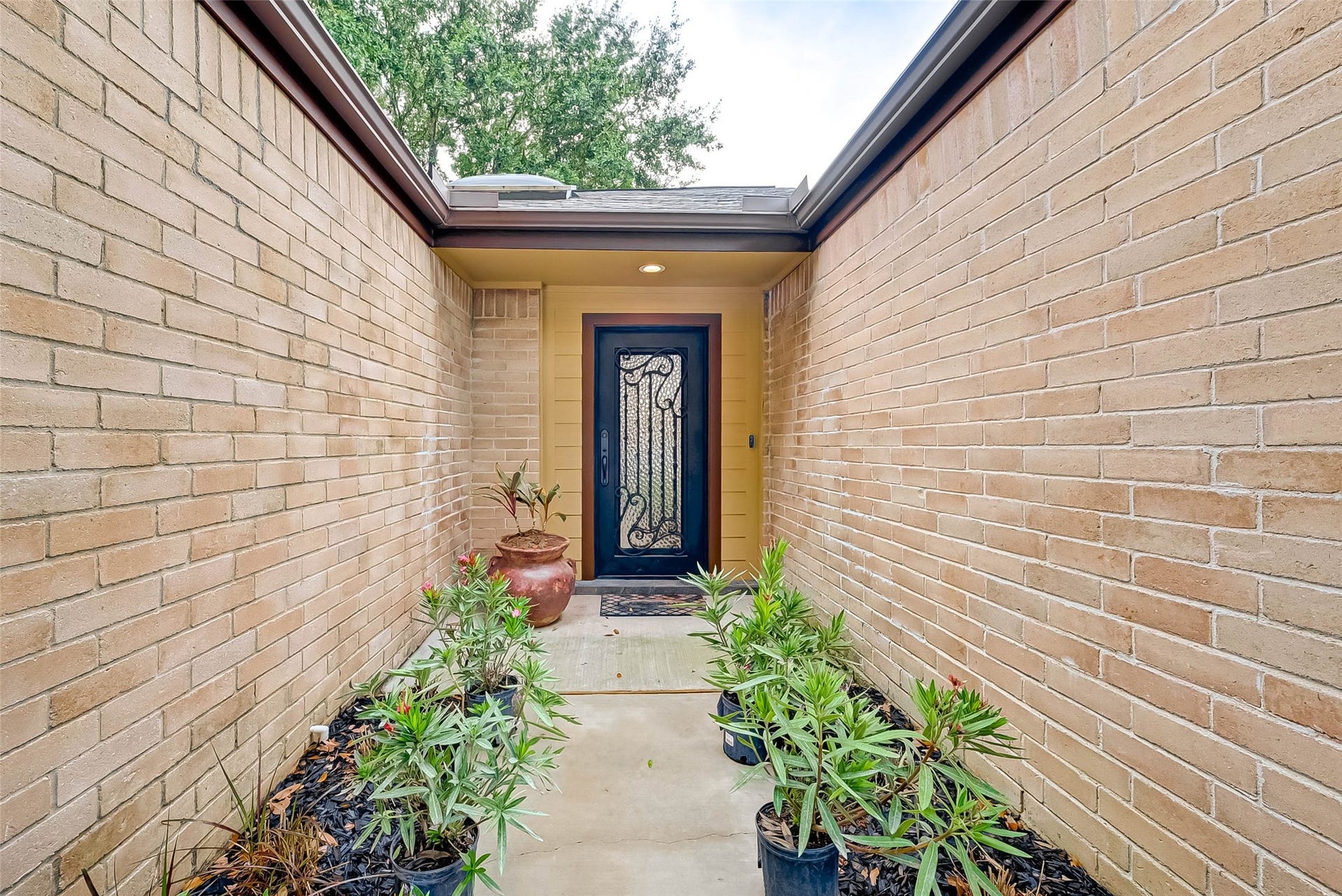 1375 Beaujolais Lane, Houston, TX 77077