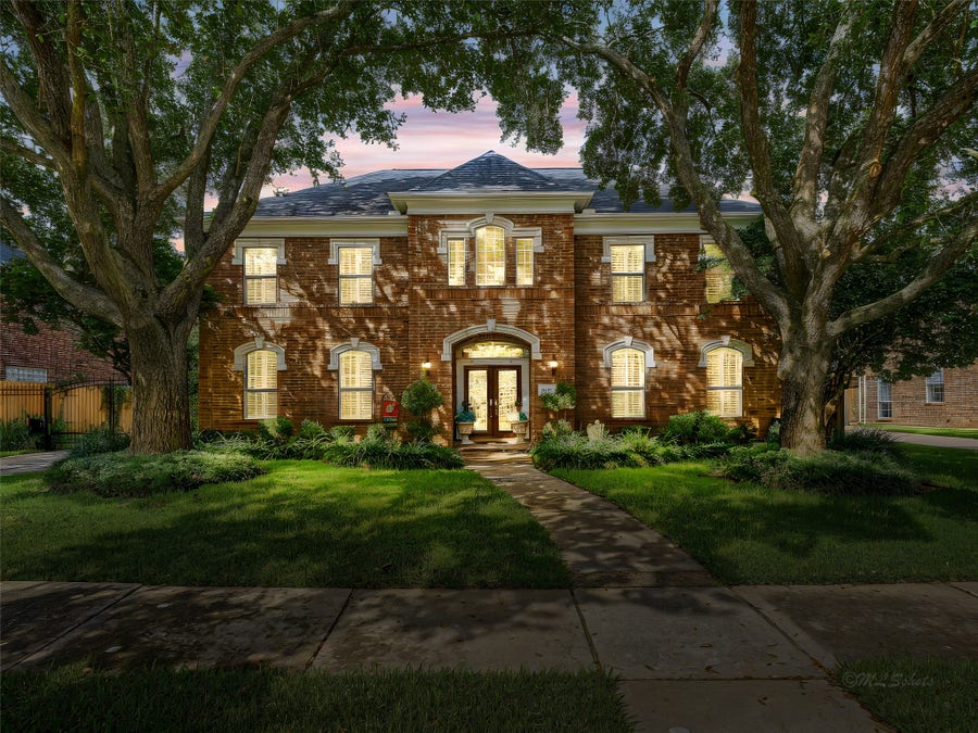 Property photo for 3018 Meadow Pond Drive, Katy, TX