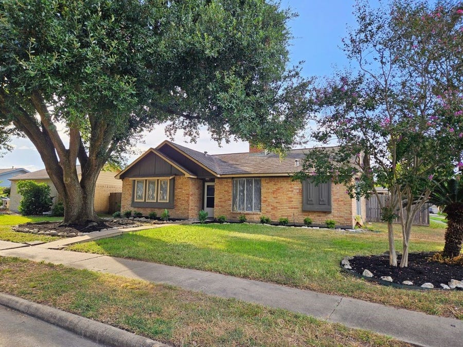 Property photo for 21302 Park Mount Drive, Katy, TX