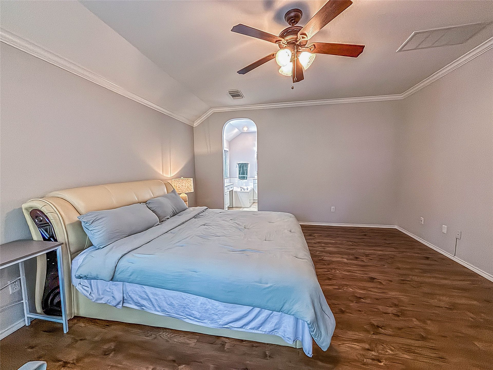 18027 Brookes Bend, Houston, TX 77094 18027 Brookes Bend, Houston, TX 77094