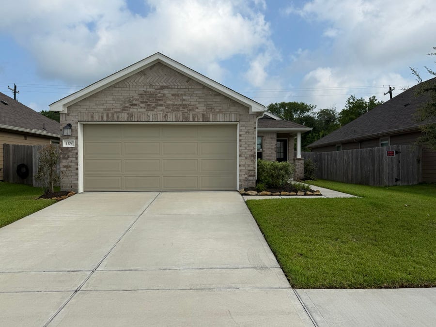 Property photo for 1174 Filly Creek Drive, Alvin, TX