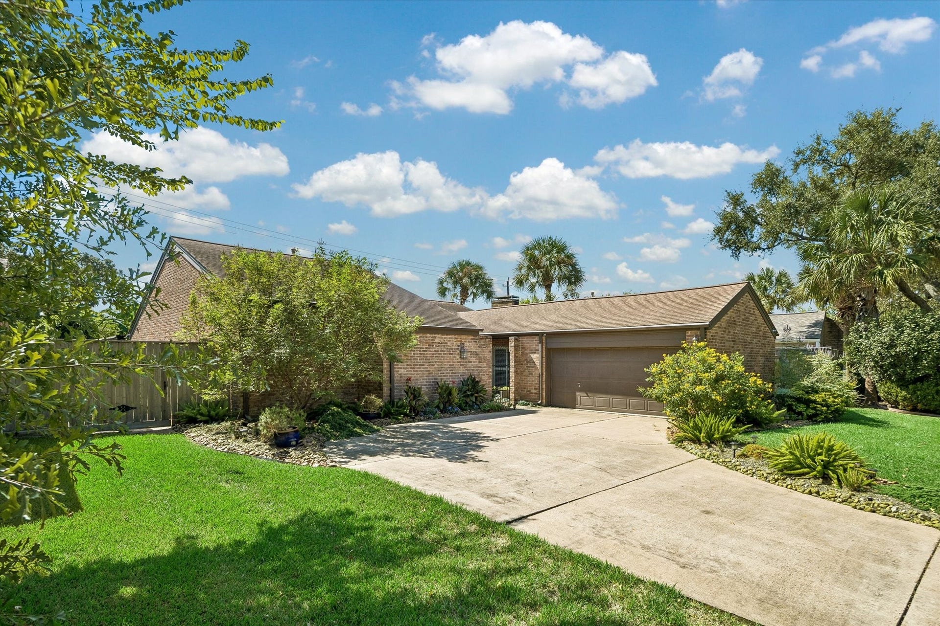 11315 Piping Rock Drive, Houston, TX 77077 11315 Piping Rock Drive, Houston, TX 77077