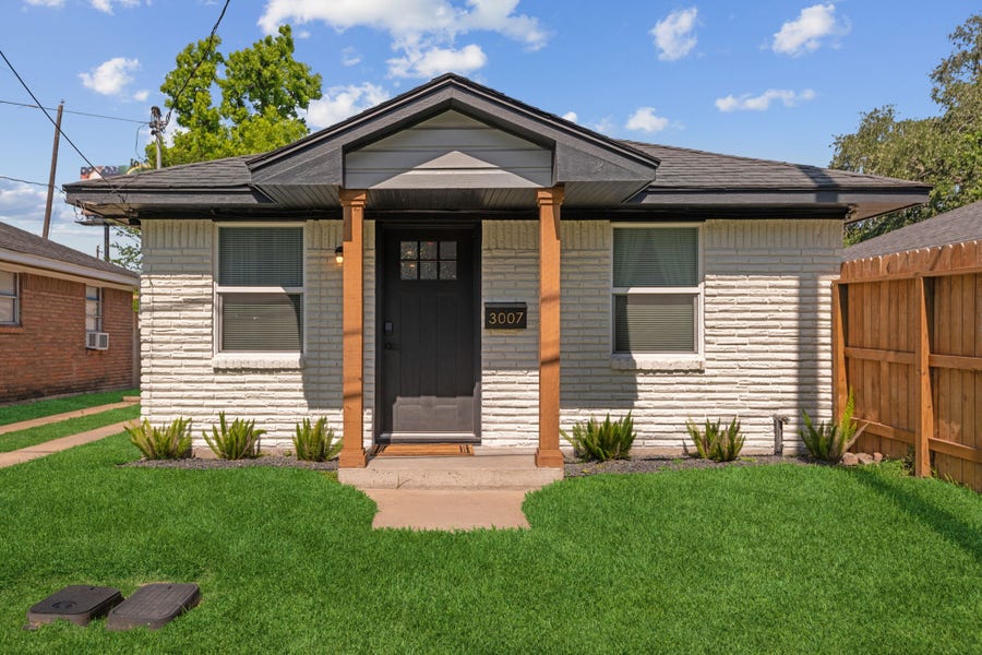 Property photo for 3007 Columbia Street, Houston, TX