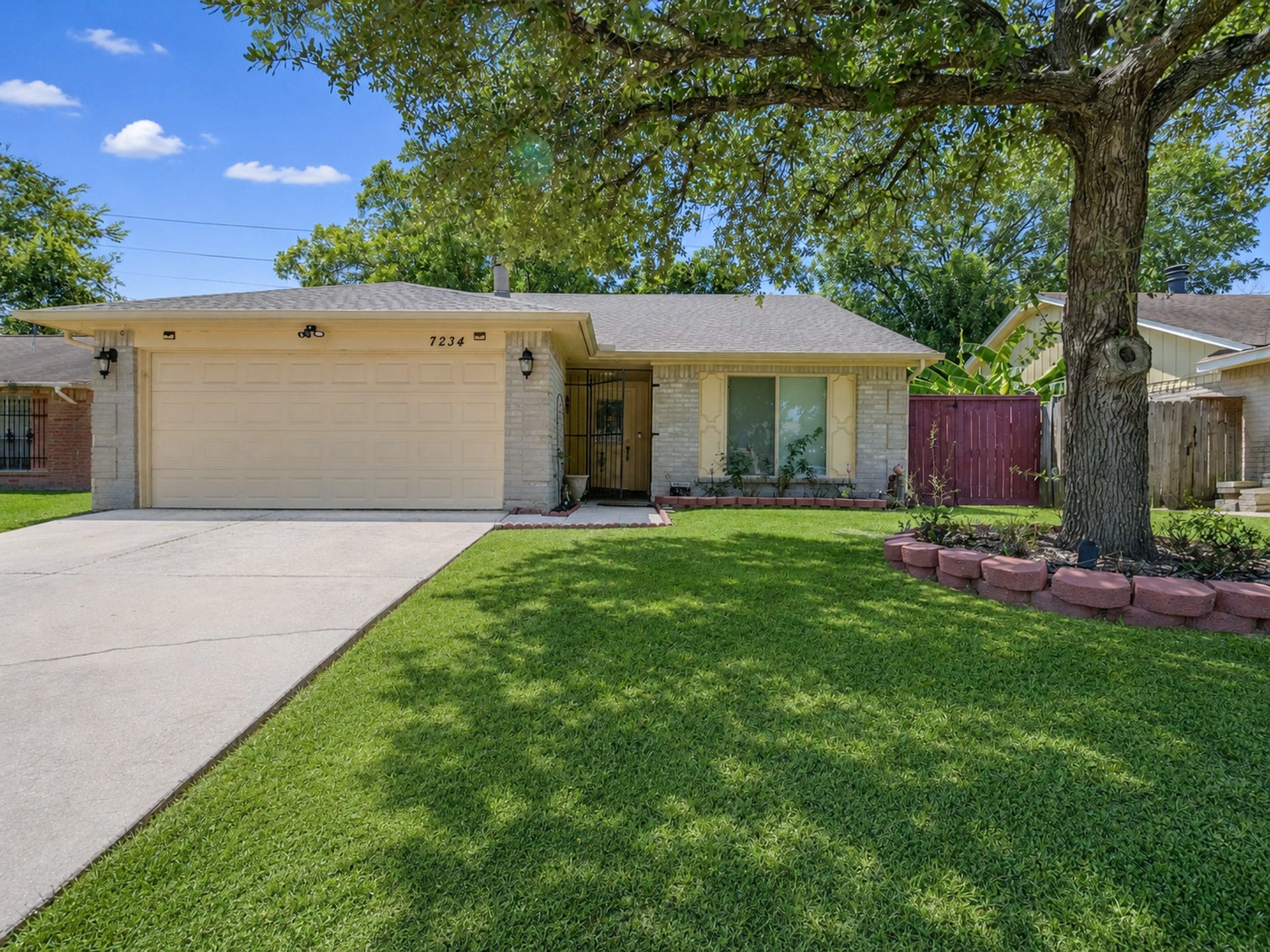 7234 Colima Drive, Houston, TX 77083 7234 Colima Drive, Houston, TX 77083