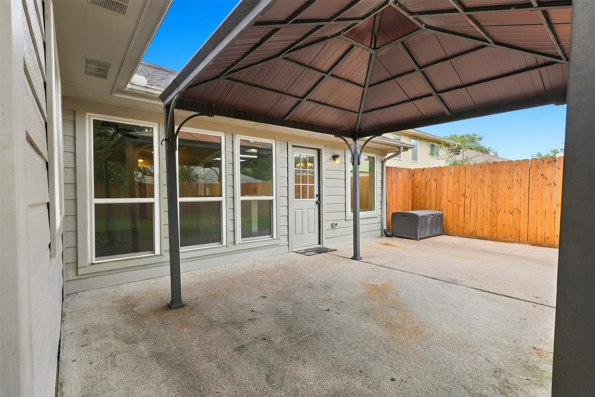 1431 W Welsford Drive, Spring, TX 77386 1431 W Welsford Drive, Spring, TX 77386