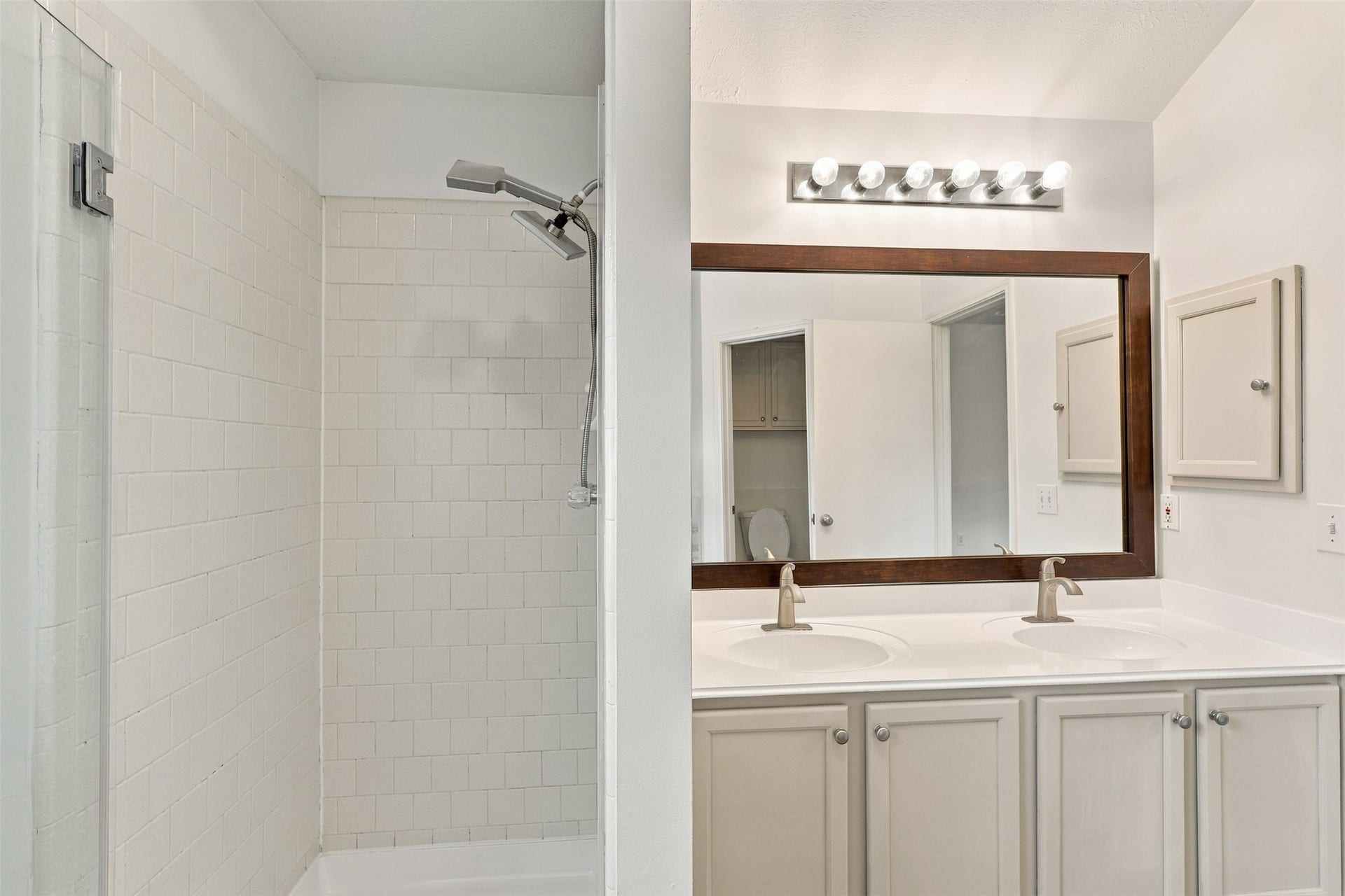 1431 W Welsford Drive, Spring, TX 77386 1431 W Welsford Drive, Spring, TX 77386