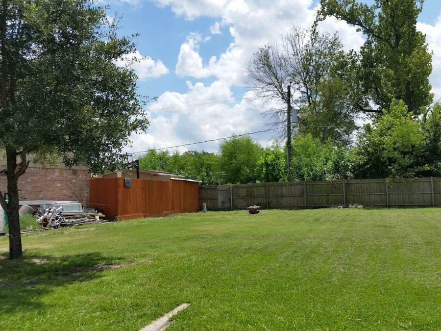 Property photo for 502 Walston Lane, Houston, TX