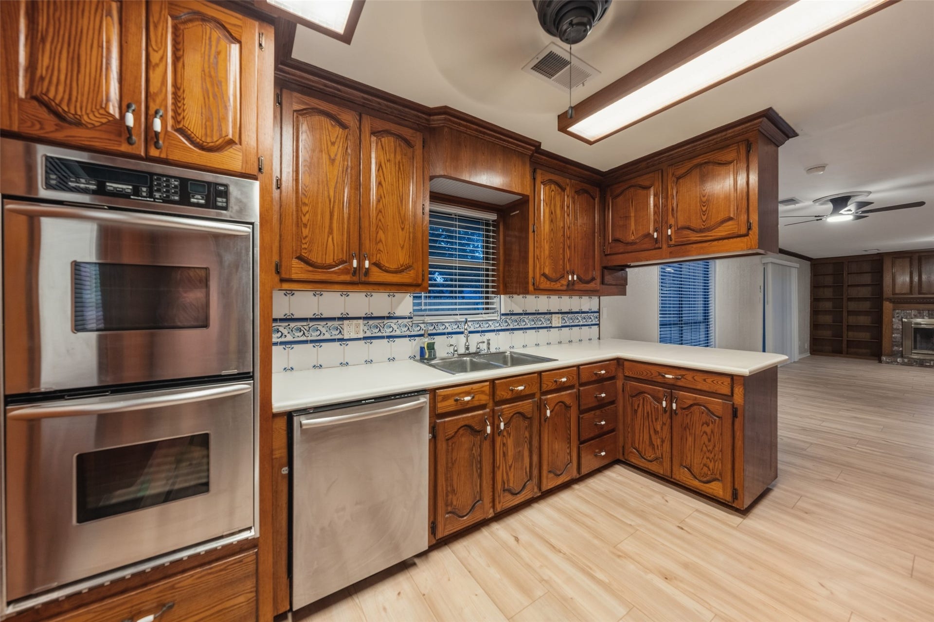 2907 Dewberry Lane, Pasadena, TX 77502 2907 Dewberry Lane, Pasadena, TX 77502