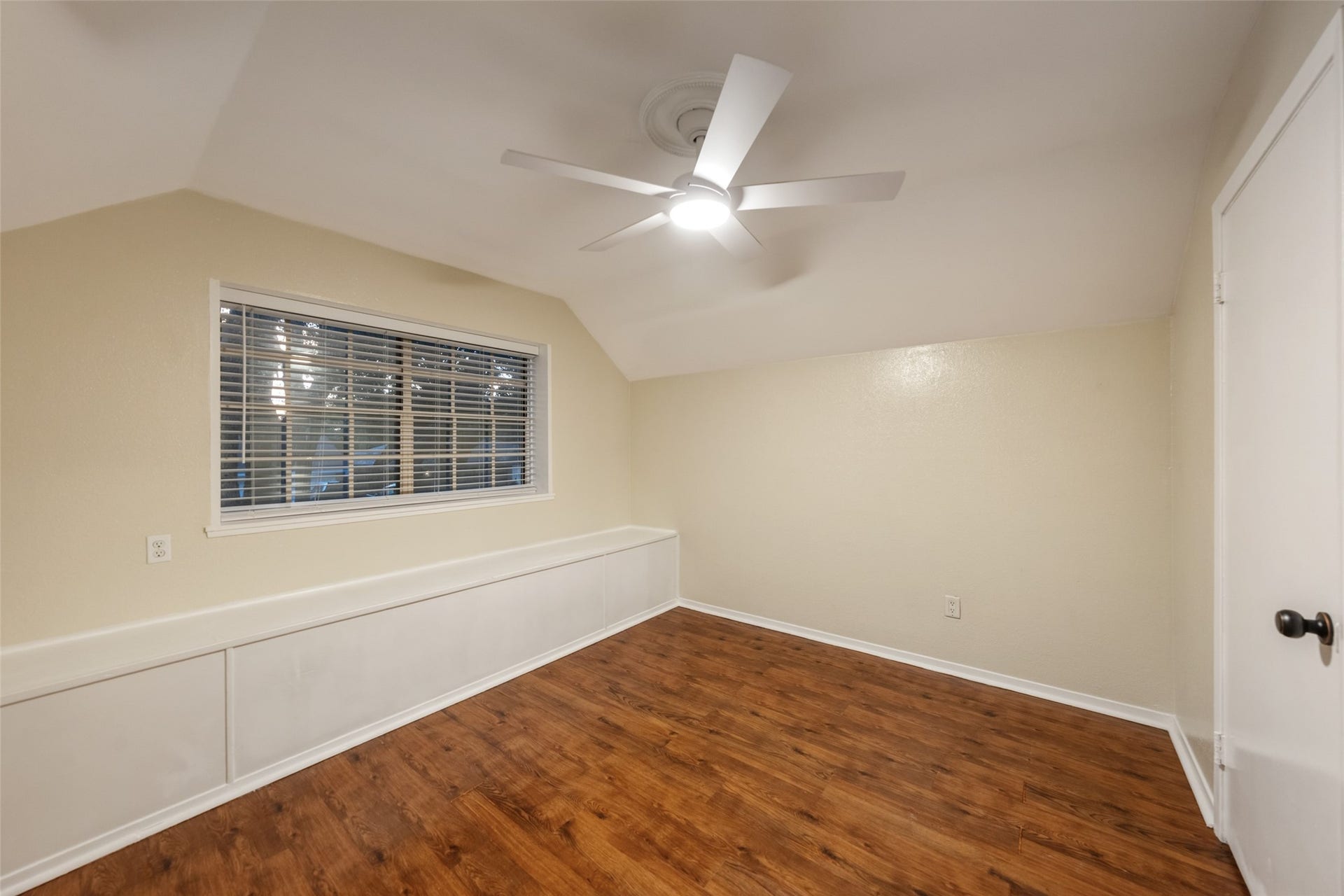 2907 Dewberry Lane, Pasadena, TX 77502 2907 Dewberry Lane, Pasadena, TX 77502