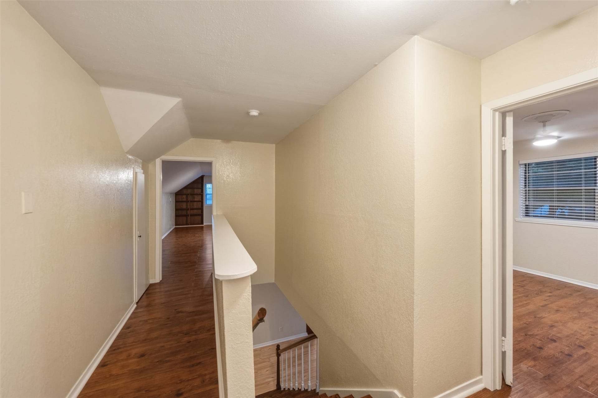 2907 Dewberry Lane, Pasadena, TX 77502 2907 Dewberry Lane, Pasadena, TX 77502