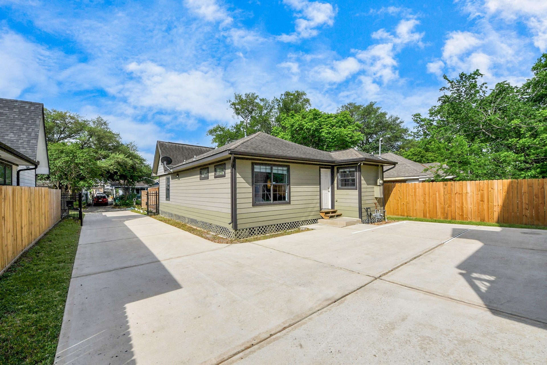 1561 Scharpe Street, #A, Houston, TX 77023 street parking in the front and additional parking behind the main home
