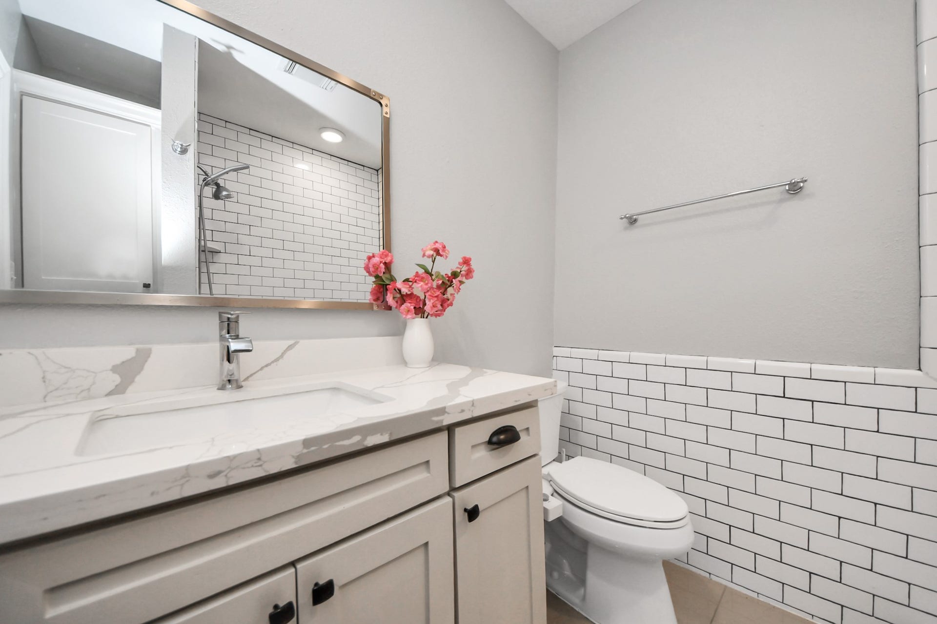 1561 Scharpe Street, #A, Houston, TX 77023 1561 Scharpe Street, #A, Houston, TX 77023
