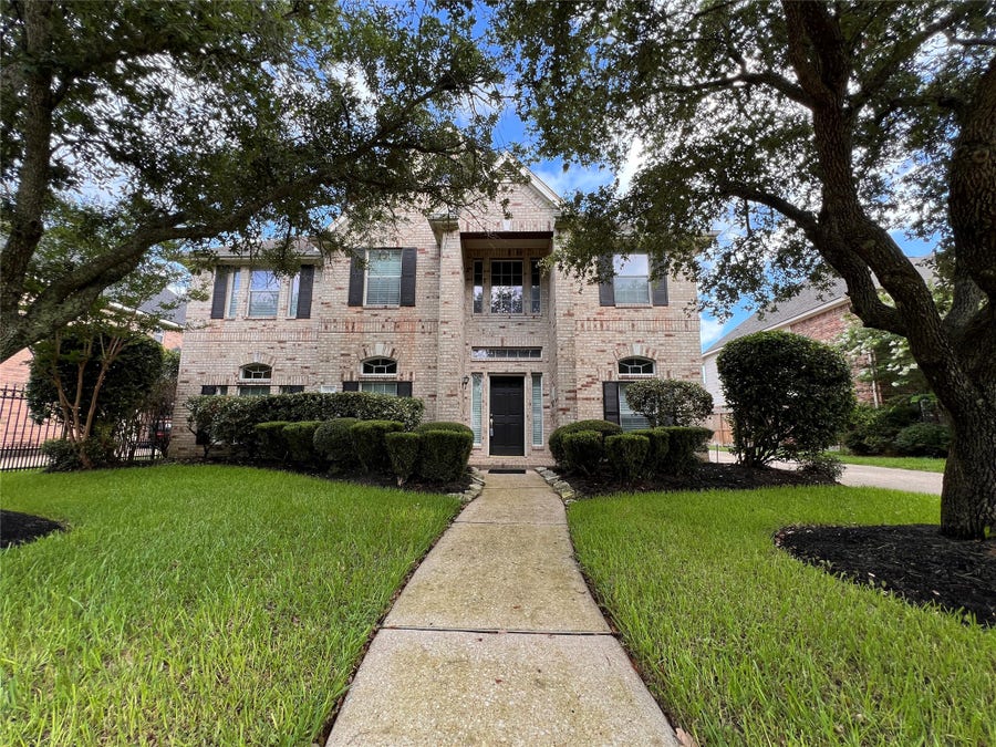 Property photo for 908 Azalea Pointe, League City, TX