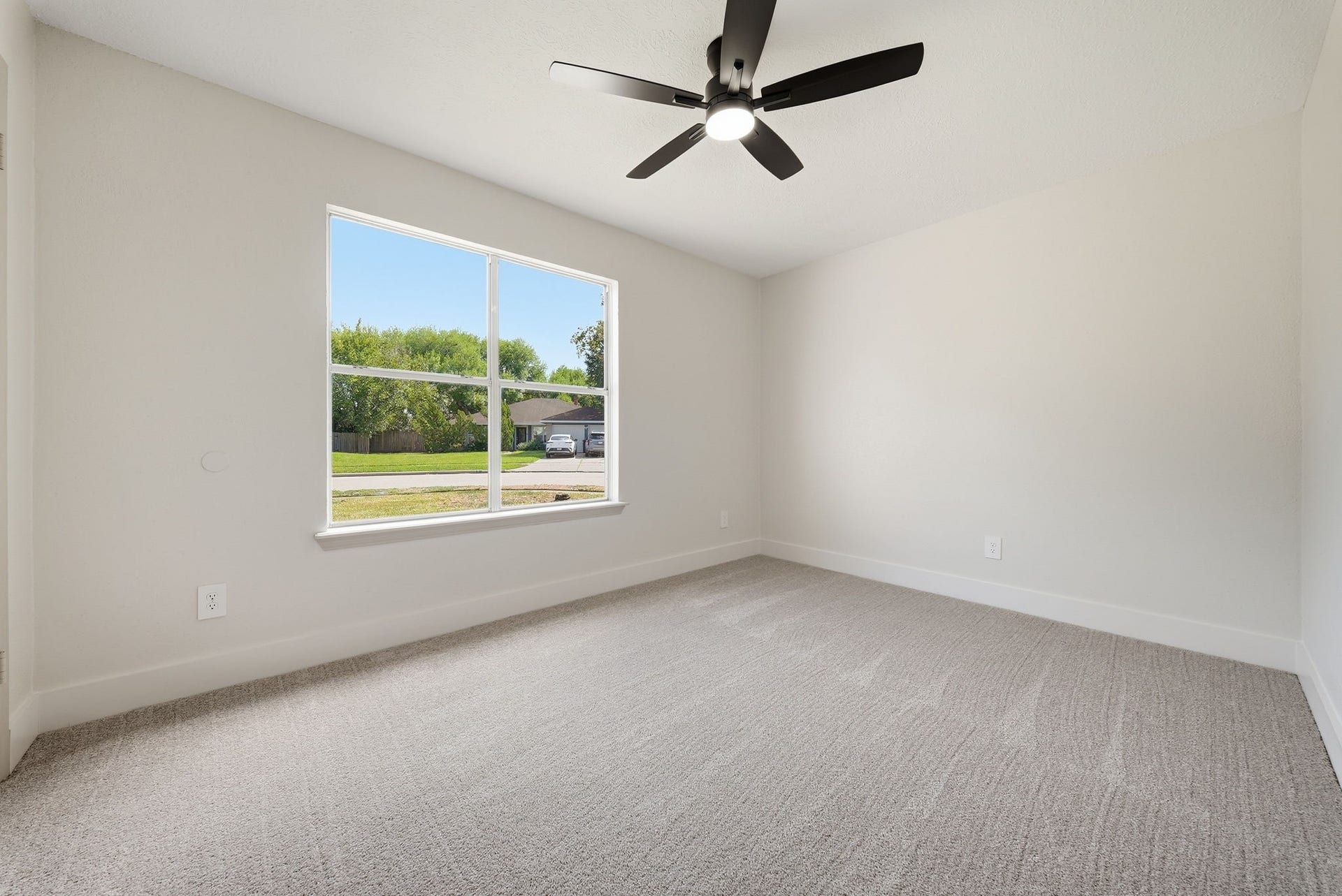 3816 Youpon Drive, La Porte, TX 77571 3816 Youpon Drive, La Porte, TX 77571
