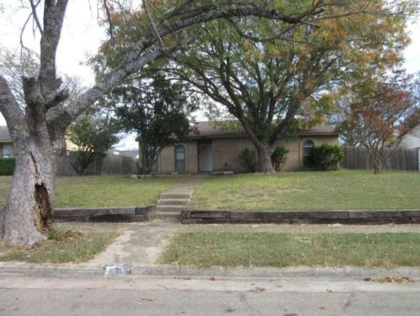Property photo for 1610 Sunset Lane, Duncanville, TX