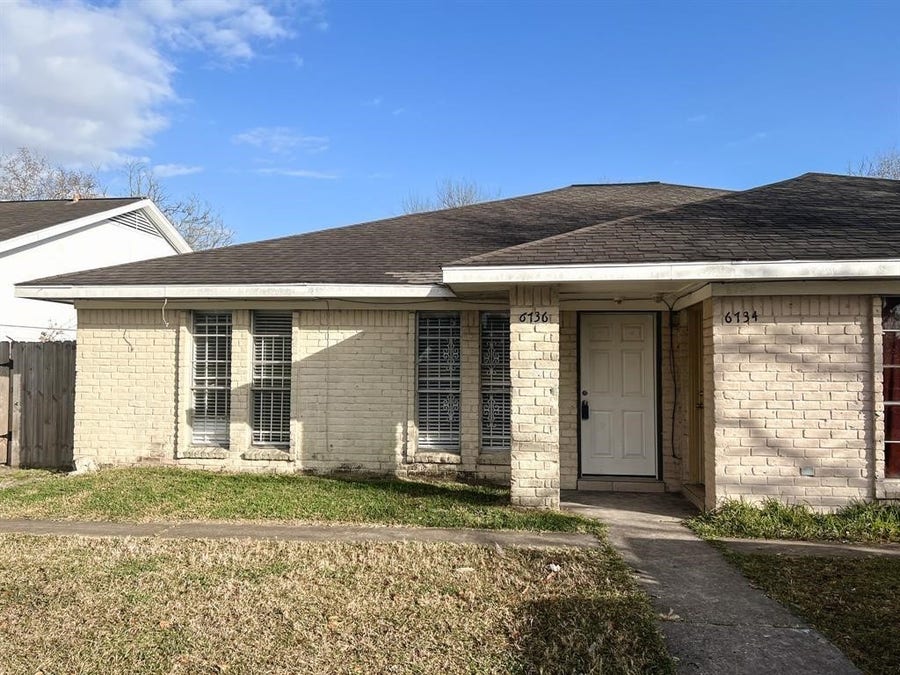 Property photo for 6736 W Fuqua Drive, Missouri City, TX