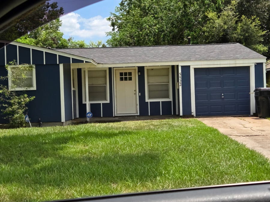Property photo for 5522 Thrush Drive, Houston, TX