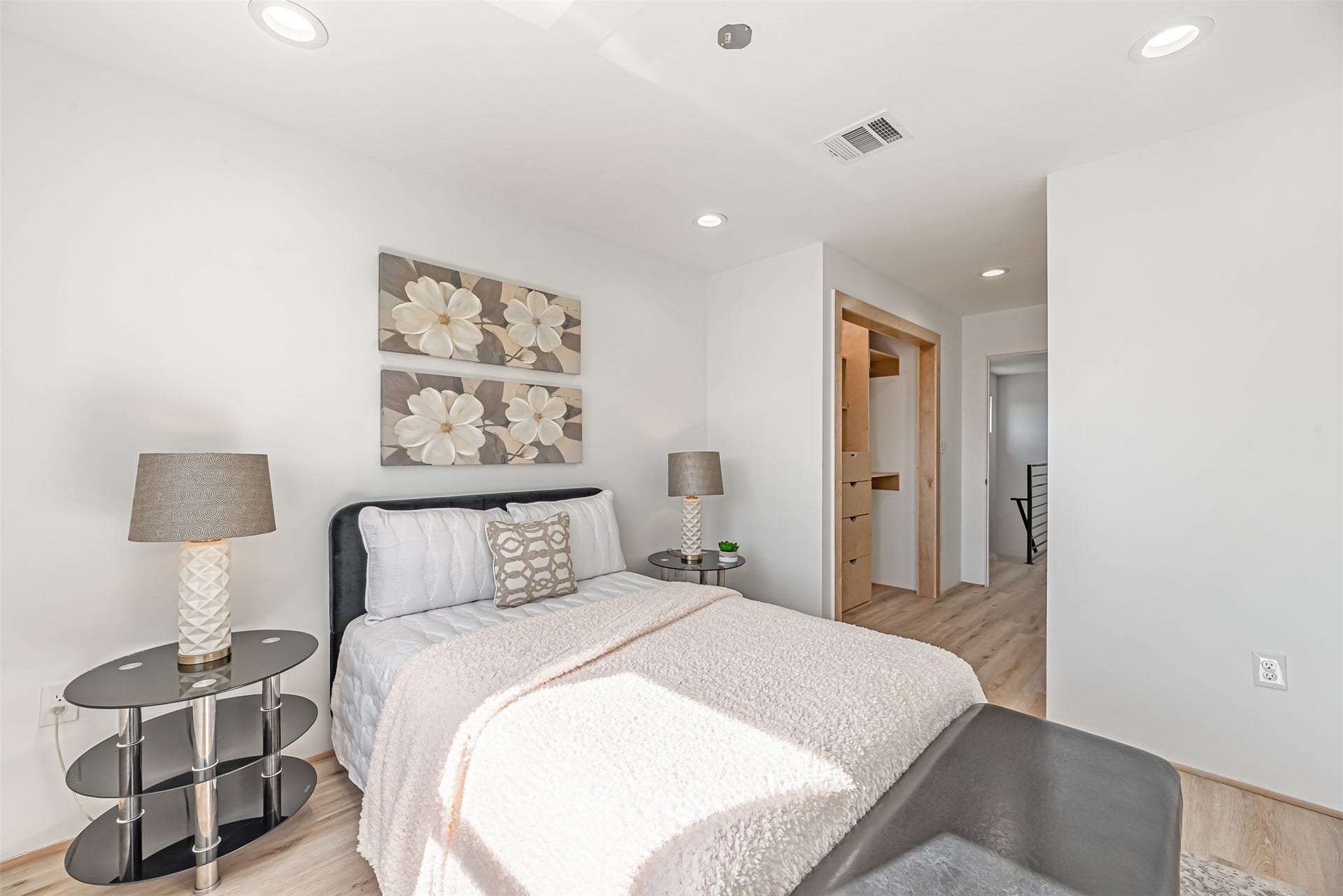 15000 S Richmond Avenue, #5, Houston, TX 77082 Secondary bedroom