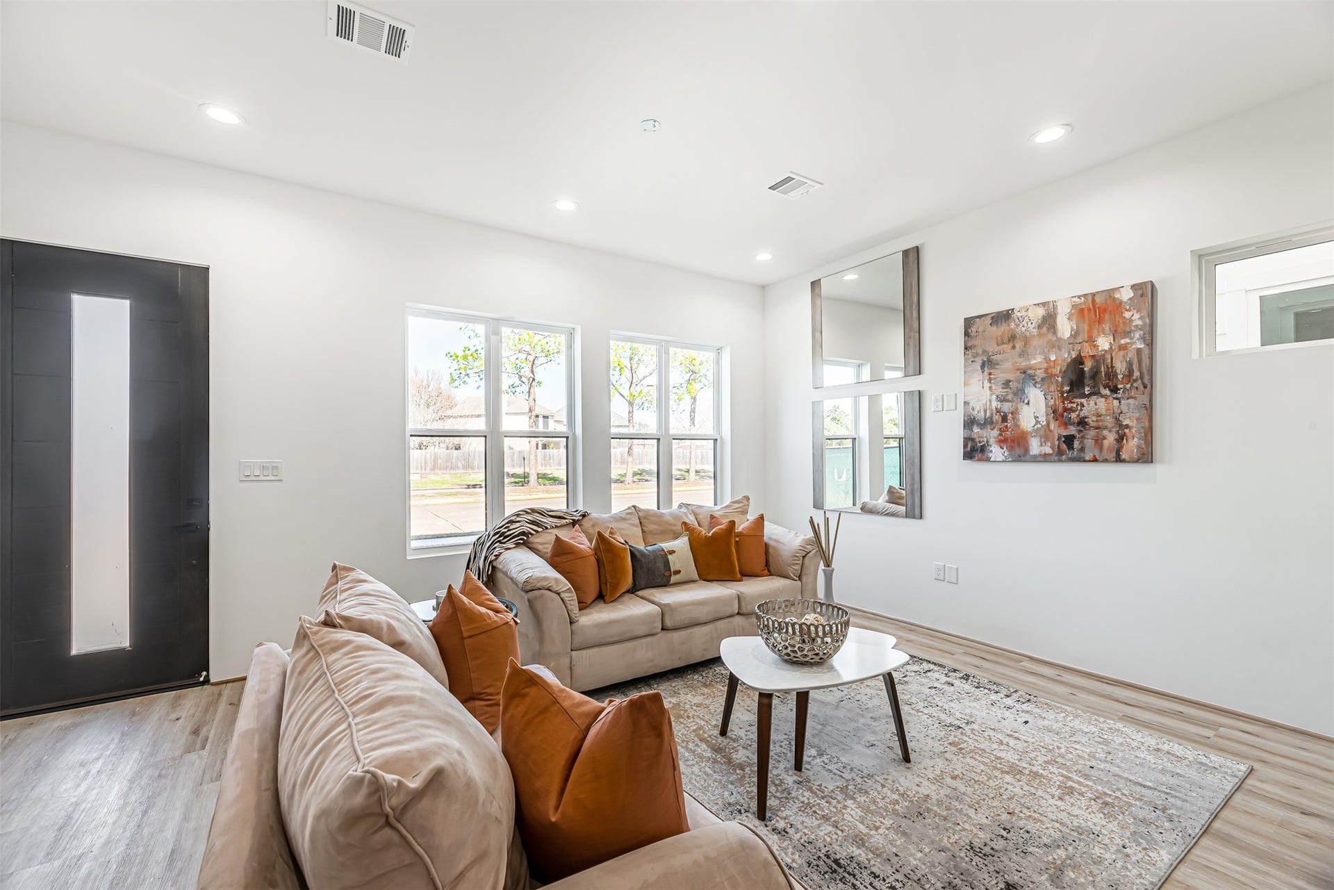 15000 S Richmond Avenue, #5, Houston, TX 77082 15000 S Richmond Avenue, #5, Houston, TX 77082