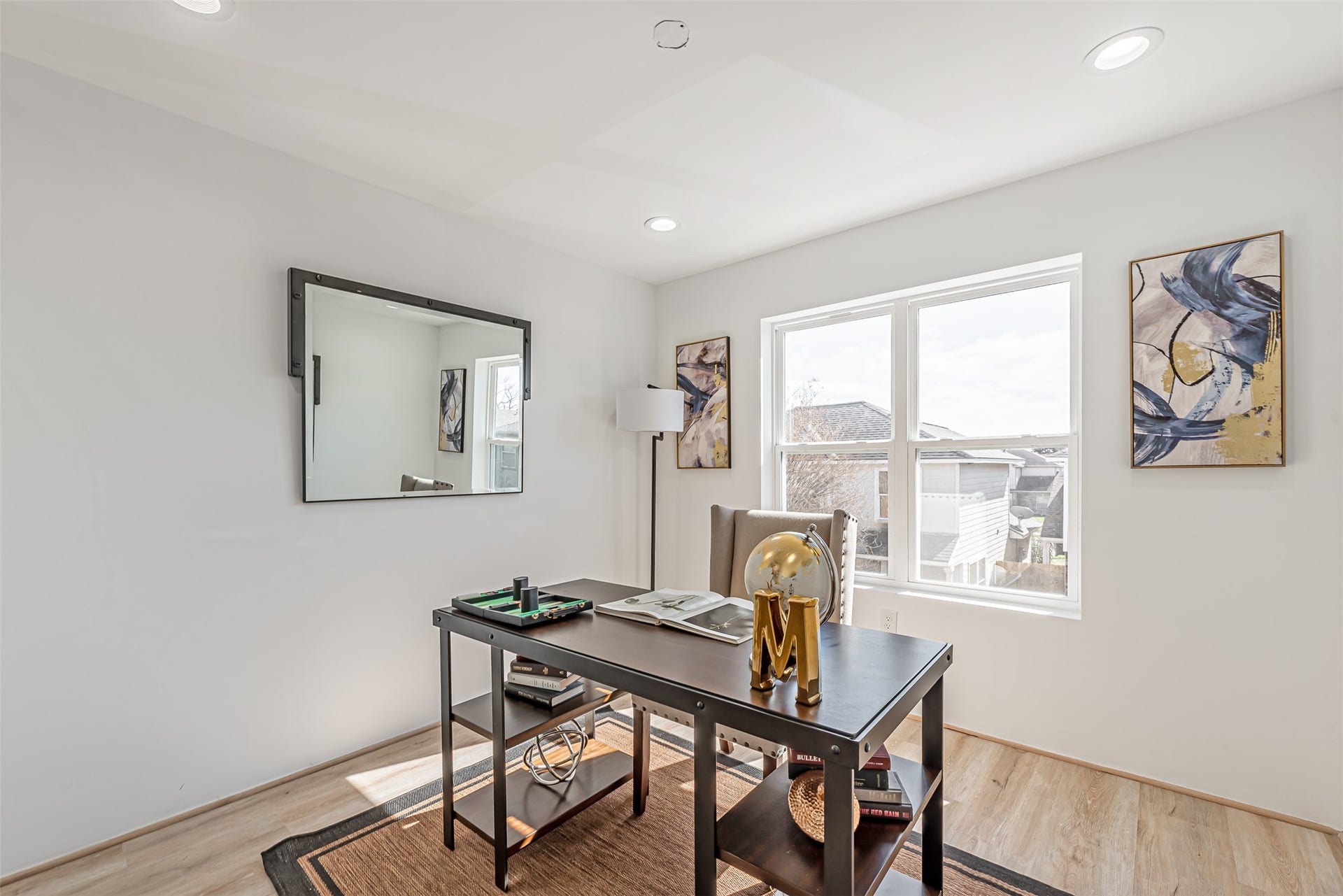 15000 S Richmond Avenue, #5, Houston, TX 77082 Secondary bedroom currently staged as an office