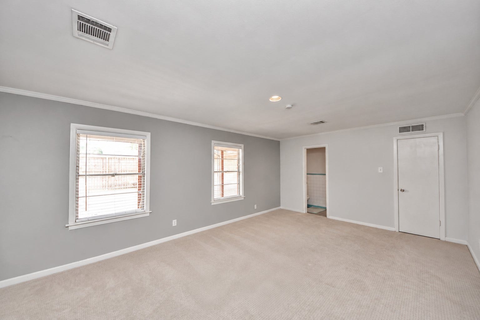 5631 San Felipe Street, Houston, TX 77056 5631 San Felipe Street, Houston, TX 77056