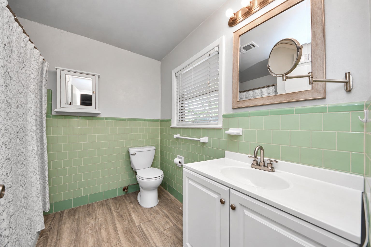 5631 San Felipe Street, Houston, TX 77056 5631 San Felipe Street, Houston, TX 77056